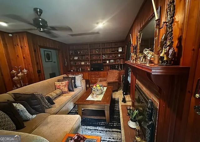 602 E 23rd Avenue, Cordele, GA 31015