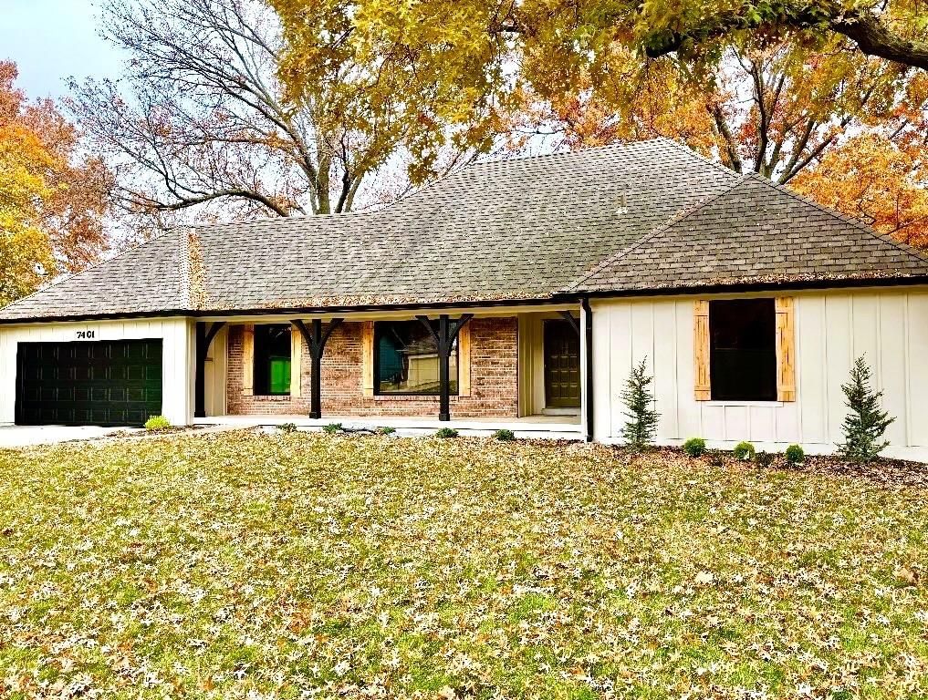 7401 W 101st Street, Overland Park, KS 66212