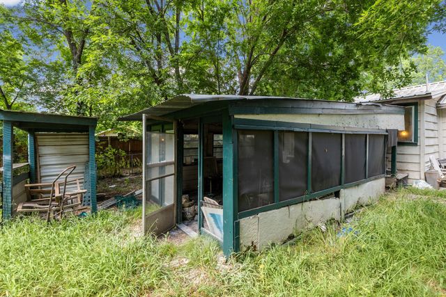 906 Branch Street, Greenville, TX 75401