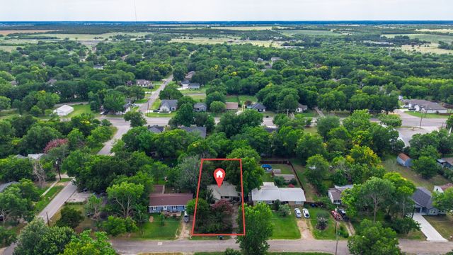 906 Branch Street, Greenville, TX 75401