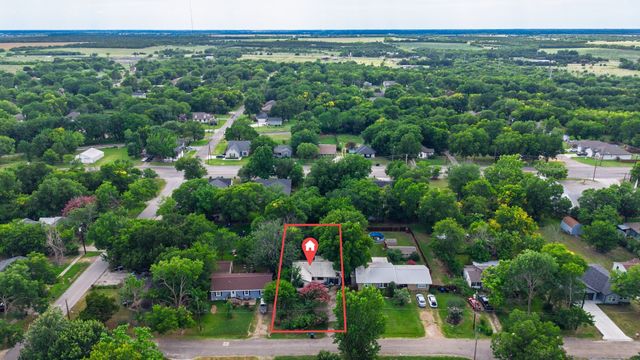 906 Branch Street, Greenville, TX 75401