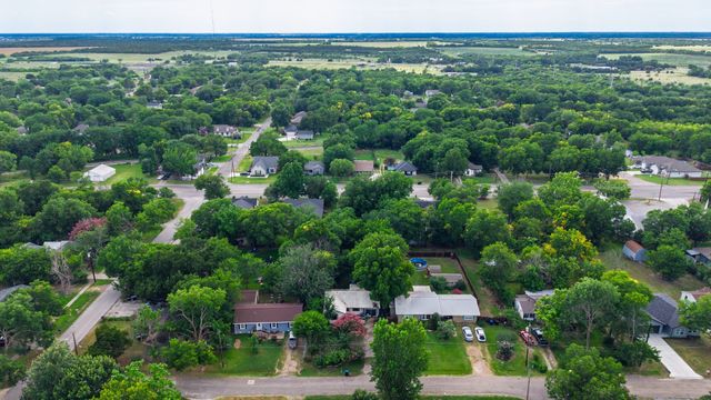 906 Branch Street, Greenville, TX 75401