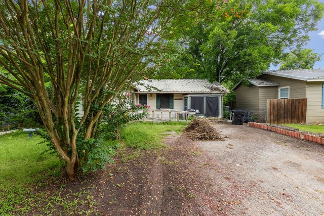906 Branch Street, Greenville, TX 75401