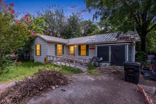 906 Branch Street, Greenville, TX 75401