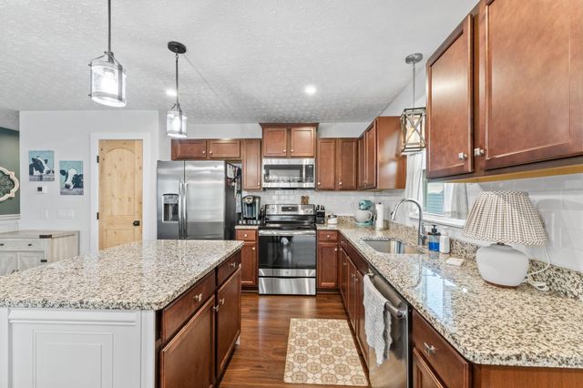347 Amelia Lane, Delaware, OH 43015
