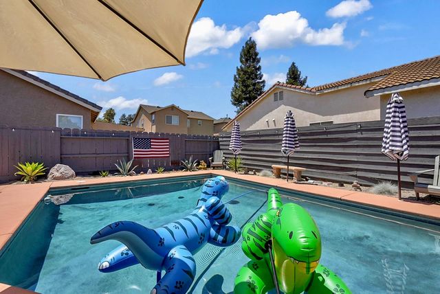 3327 Summer Creek Dr, Turlock, CA 95382