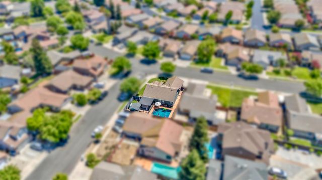 3327 Summer Creek Dr, Turlock, CA 95382