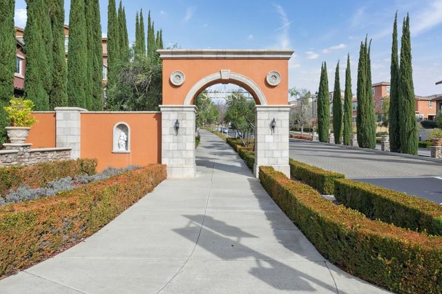 3225 3225 Central Parkway, Dublin, CA 94568