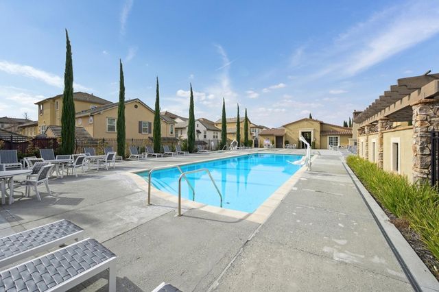 3225 3225 Central Parkway, Dublin, CA 94568