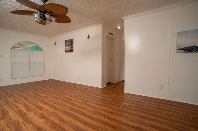 353 Misty Breeze Ln., Murrells Inlet, SC 29576