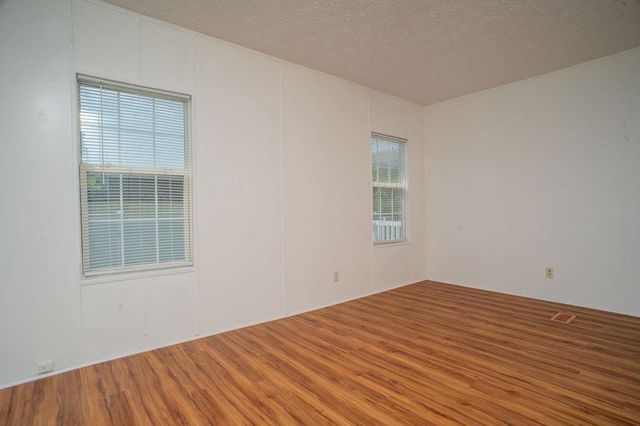 353 Misty Breeze Ln., Murrells Inlet, SC 29576