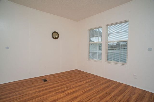 353 Misty Breeze Ln., Murrells Inlet, SC 29576