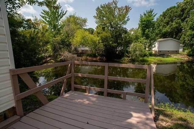 353 Misty Breeze Ln., Murrells Inlet, SC 29576