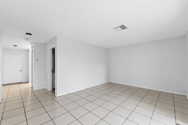 1284 LONDON AVENUE, Spring Hill, FL 34606