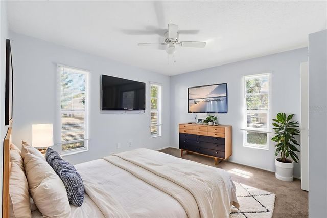 1284 LONDON AVENUE, Spring Hill, FL 34606