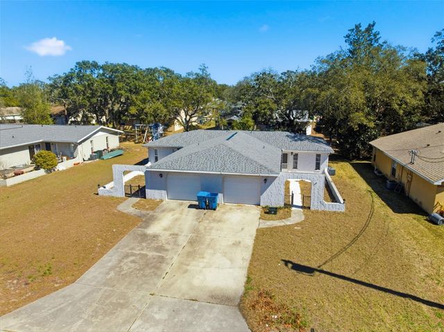 1284 LONDON AVENUE, Spring Hill, FL 34606