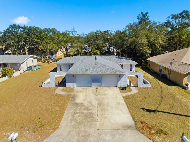 1284 LONDON AVENUE, Spring Hill, FL 34606