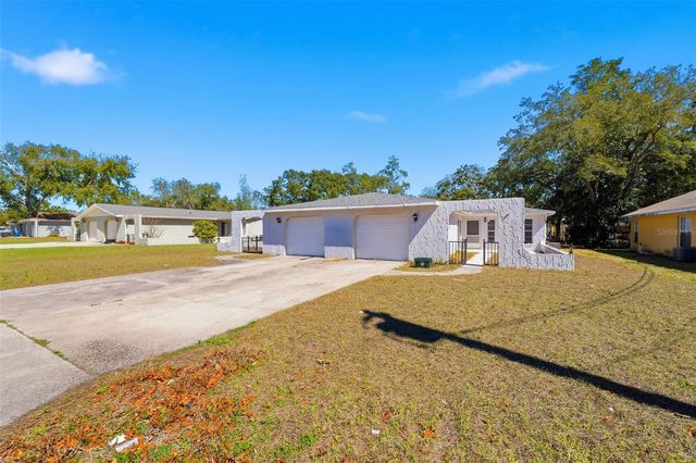 1284 LONDON AVENUE, Spring Hill, FL 34606