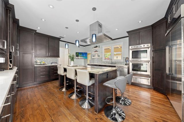 330 Royal Plaza Drive, Fort Lauderdale, FL 33301