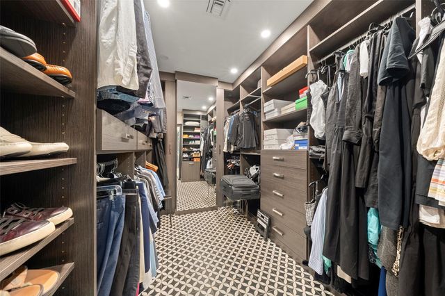 330 Royal Plaza Drive, Fort Lauderdale, FL 33301