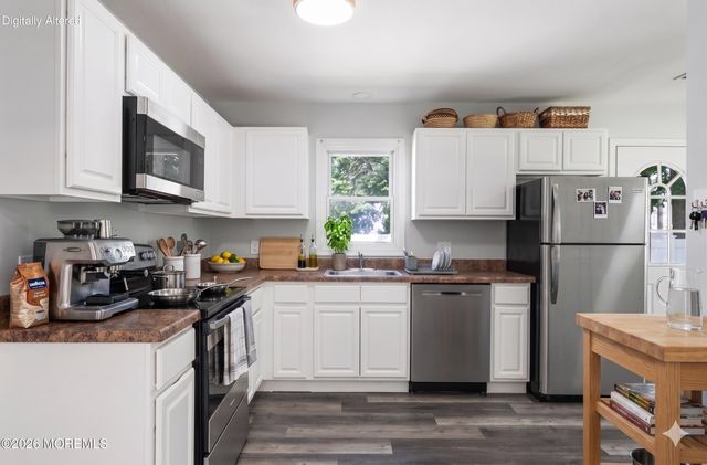 717 S Snowden Avenue, Cinnaminson, NJ 08077