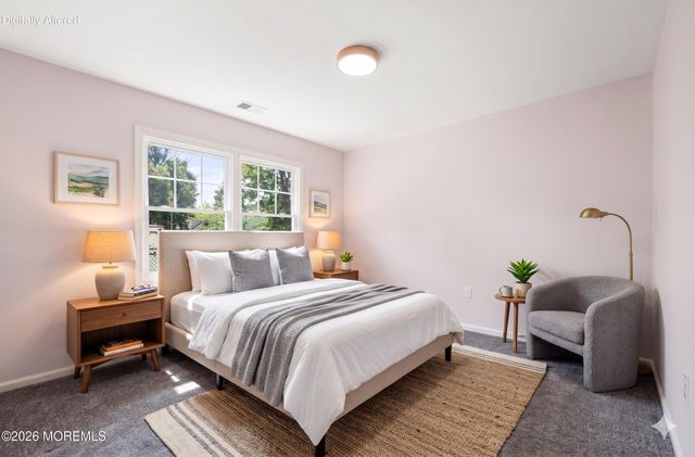 717 S Snowden Avenue, Cinnaminson, NJ 08077