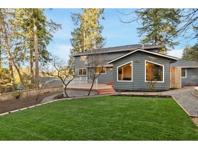 17706 TREE TOP Way, Lake Oswego, OR 97034