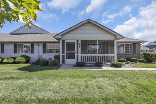 472 Virginia Court, Pataskala, OH 43062
