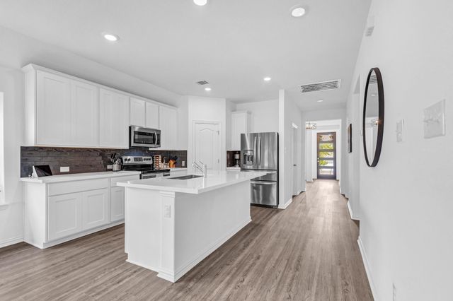 1321 Morning View RD, Georgetown, TX 78628
