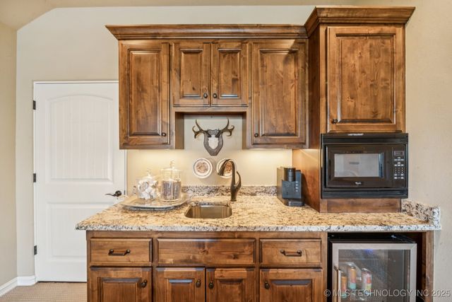 9545 E 108th Street S, Bixby, OK 74133