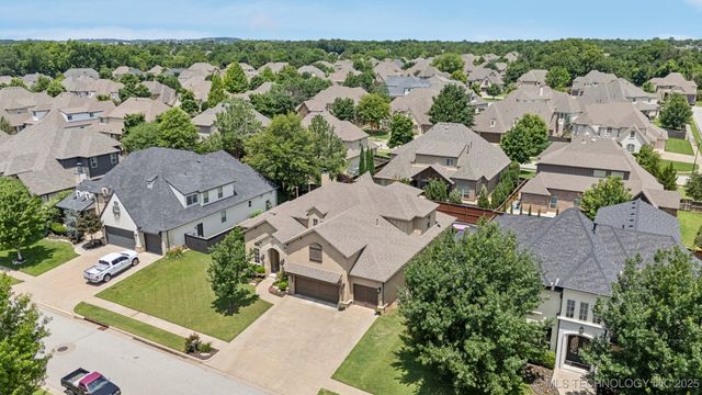 9545 E 108th Street S, Bixby, OK 74133