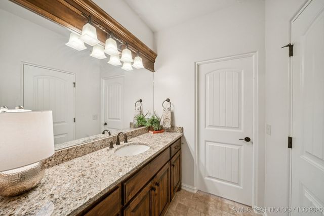 9545 E 108th Street S, Bixby, OK 74133