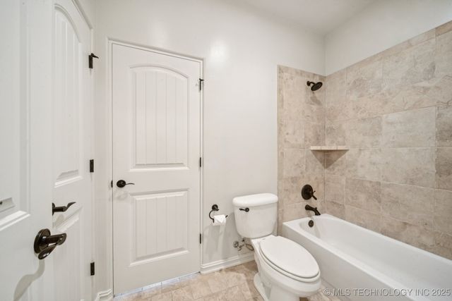 9545 E 108th Street S, Bixby, OK 74133