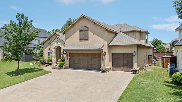 9545 E 108th Street S, Bixby, OK 74133