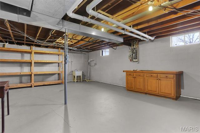 5537 N State Route 159, Edwardsville, IL 62025