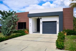 913 NE 15th Street, Fort Lauderdale, FL 33304