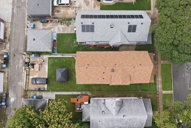 5513 W Cortez Street, Chicago, IL 60651