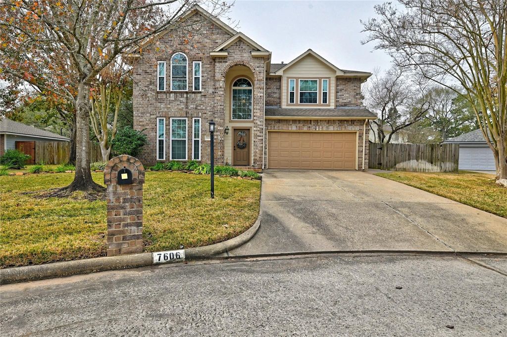 7606 Post Bridge Road, Spring, TX 77389