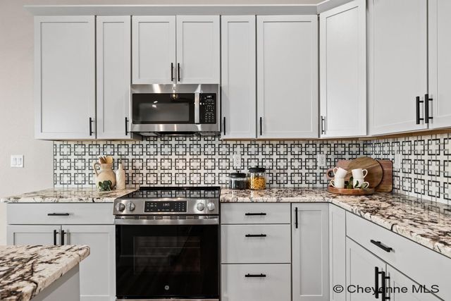 6119 ATLANTIC DR, Cheyenne, WY 82001