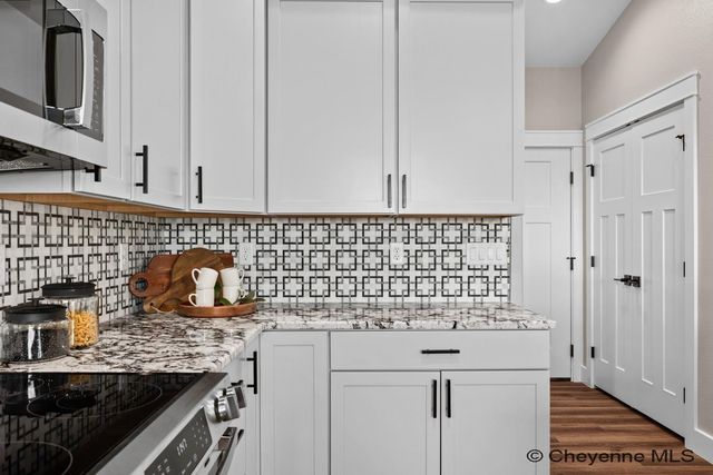 6119 ATLANTIC DR, Cheyenne, WY 82001