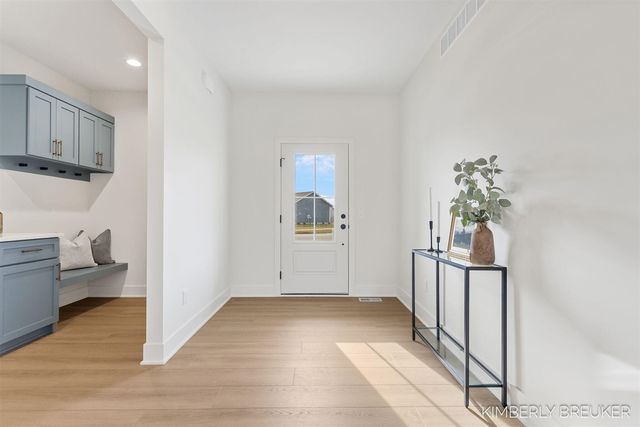 6351 Roman Road, Allendale, MI 49401