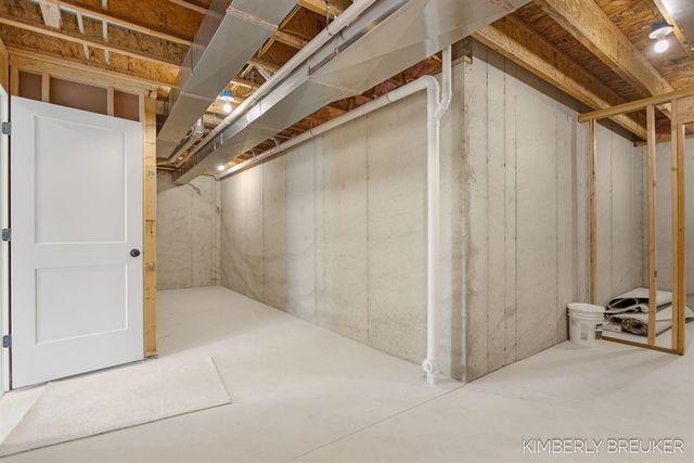 6351 Roman Road, Allendale, MI 49401