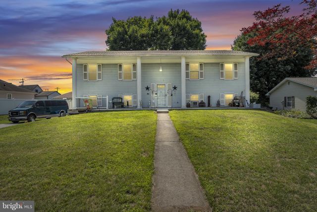 5 IMPALA DR, Dillsburg, PA 17019