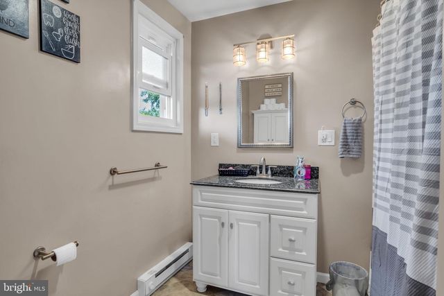 5 IMPALA DR, Dillsburg, PA 17019