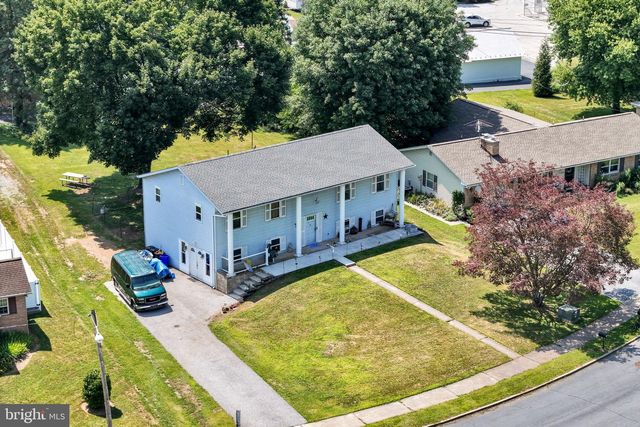 5 IMPALA DR, Dillsburg, PA 17019