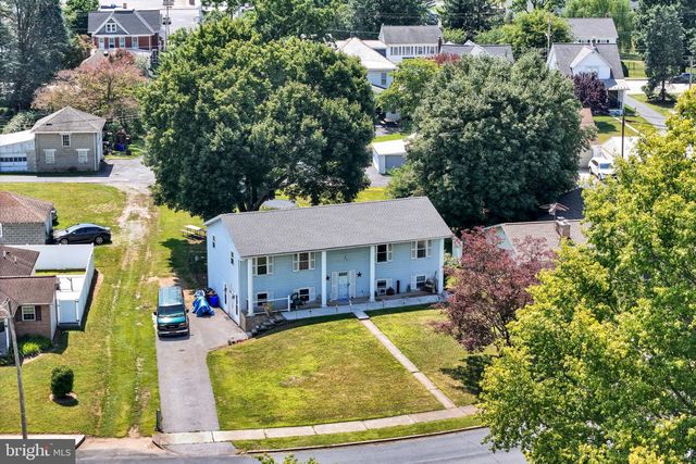 5 IMPALA DR, Dillsburg, PA 17019