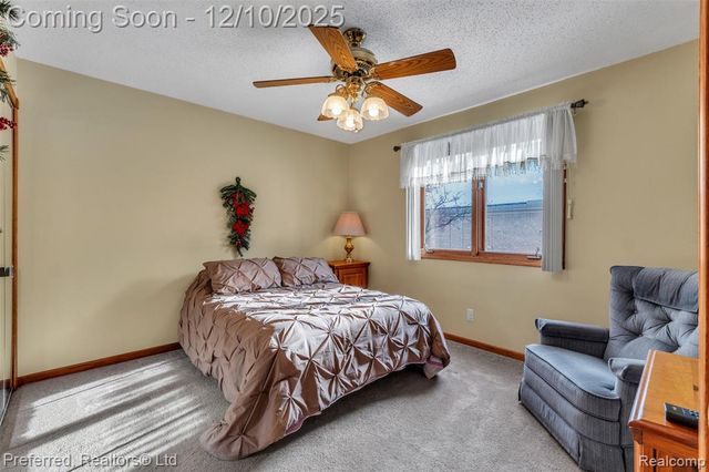 215 Edington Circle, Canton, MI 48187