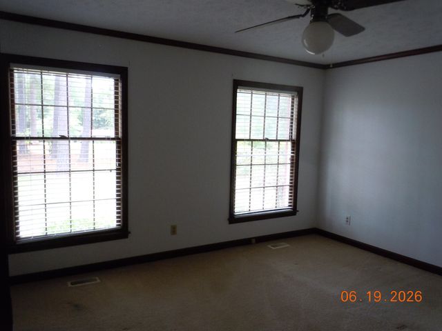 43 Willow Dr., Tabor City, NC 28463