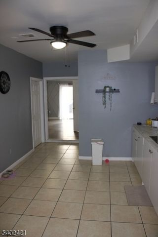 222 Geneva St, Elizabeth City, NJ 07206