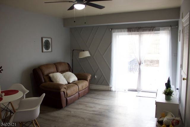 222 Geneva St, Elizabeth City, NJ 07206